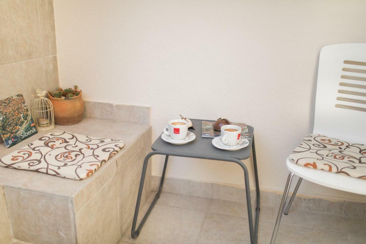 Aurum Apartment Šibenik Extérieur photo
